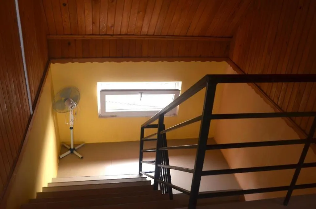 גוניו Guest House Polaris