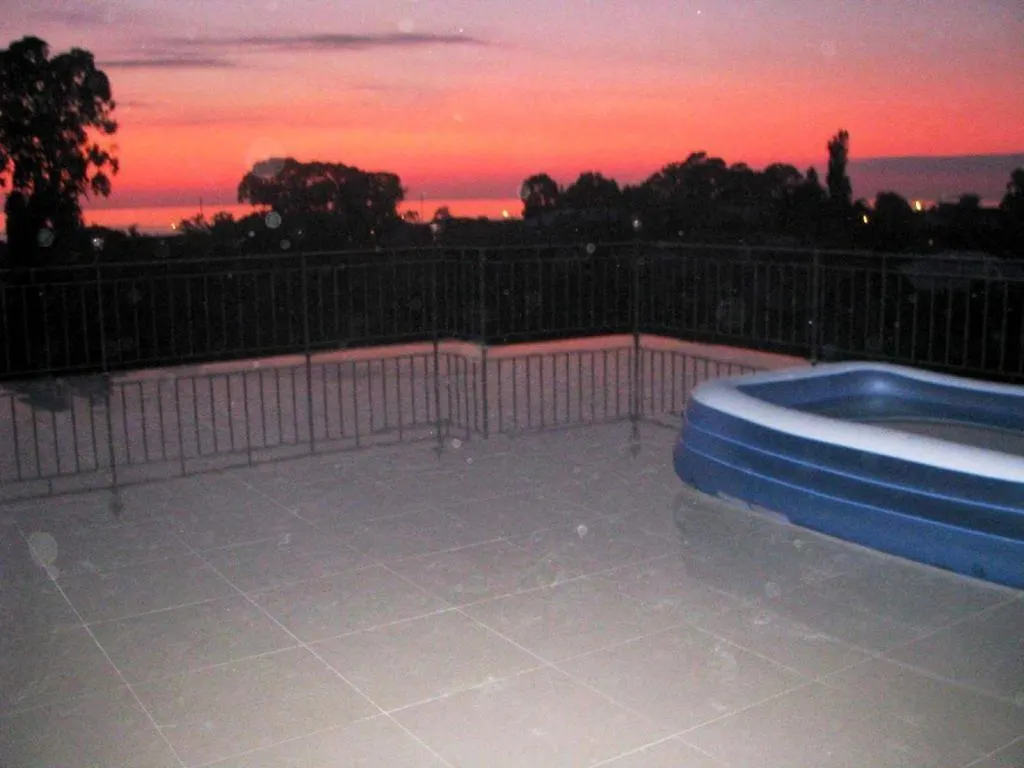 גוניו Guest House Polaris 0*,